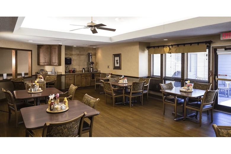Image of Twin Oaks Health And Rehab (2)