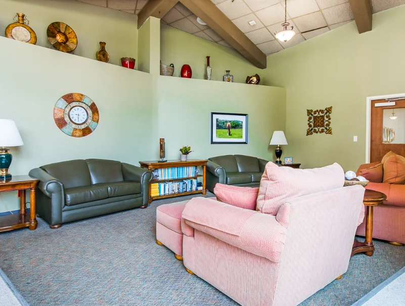 Image of Signature Healthcare At Summit Manor Rehab & Welln (4)