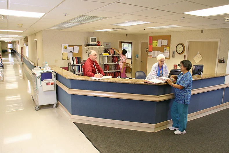 Image of Life Care Center Of Reno (4)