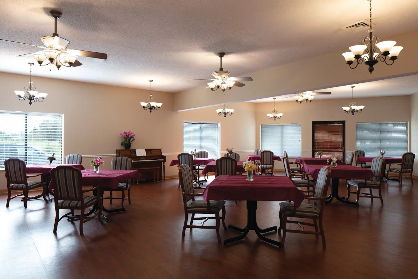 Image of Currituck Health & Rehab Center (6)