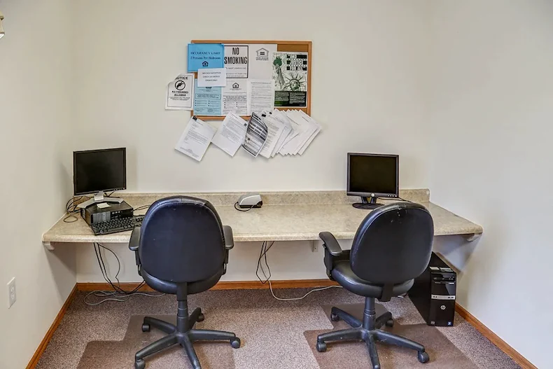 Image of Ardmore Crossing (9)