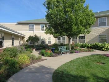 Image of Benedictine Living Healthcare St. Gertrude's and the Gardens (7)