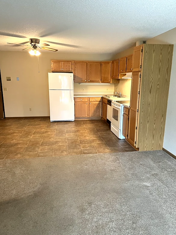 Image of Heritage Square Apartments (2)