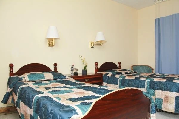 Image of Niles Nursing & Rehab (4)