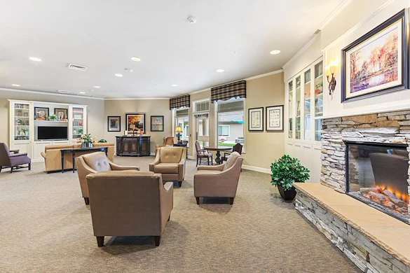 Assisted living and memory care at Belleview Heights Senior Living in Aurora, CO, community living room