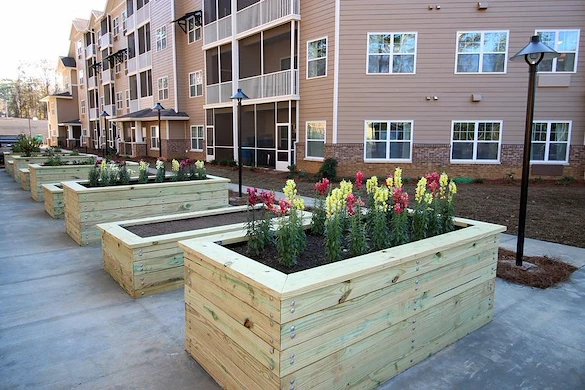 Mulligan Park Gracious Retirement Living Hawthorn Senior Independent Living in Tallahassee, Florida outdoor garden