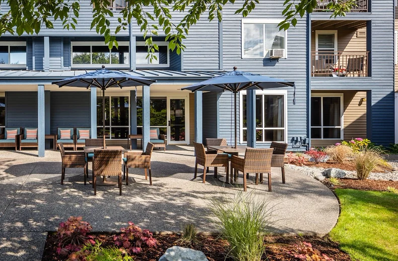 Cogir at The Narrows Outdoor Patio Area