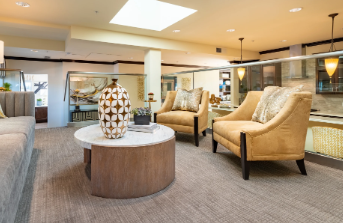 hollywood-hills-a-pacifica-senior-living-community-image-5