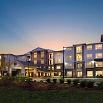 Image of Verena at Bedford Falls (7)