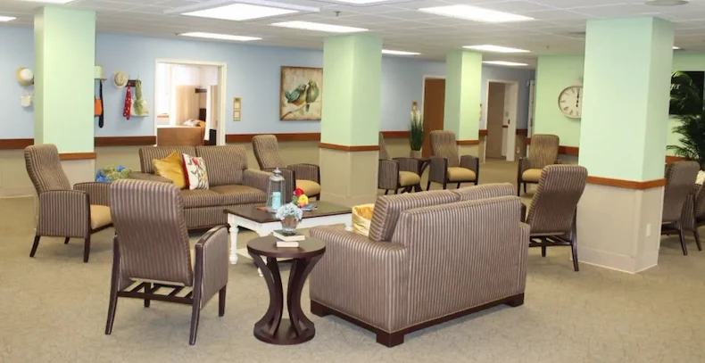 Image of Miller's Merry Manor Garrett (4)