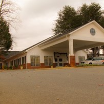 Image of Lakeside Health & Rehab Center (1)