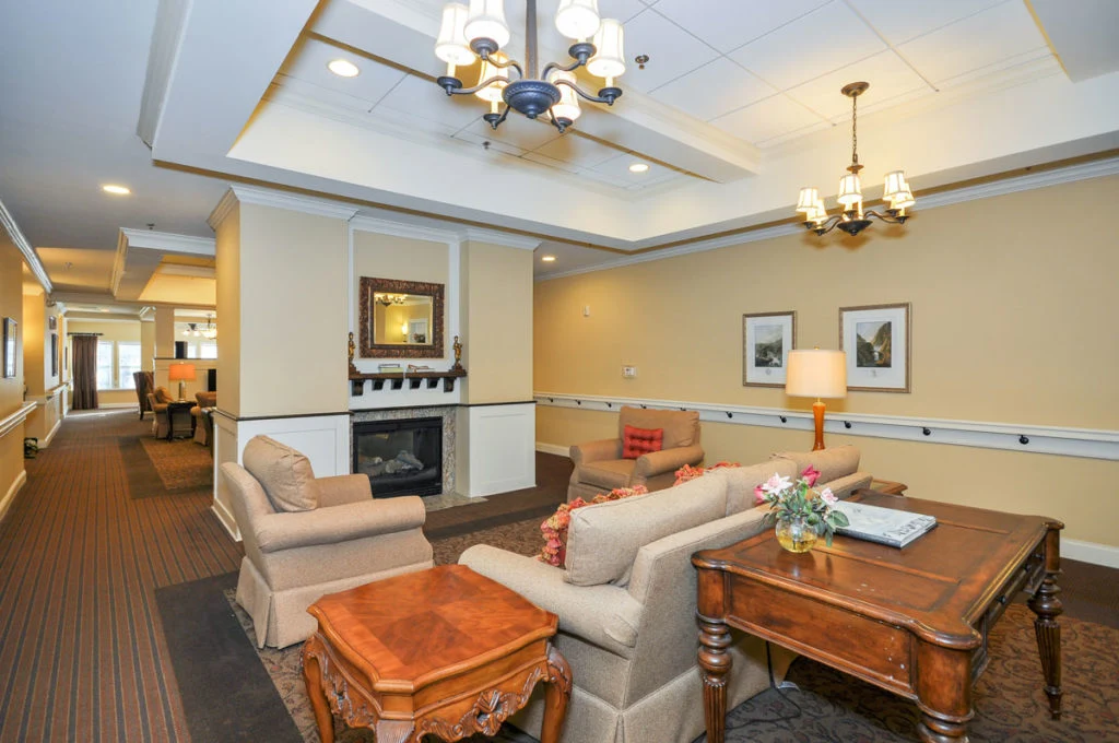 Image of Oaks at Alpharetta (4)