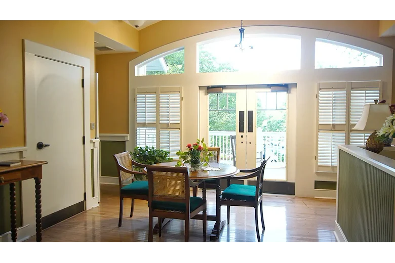 Image of Vernon Woods Retirement Community (8)