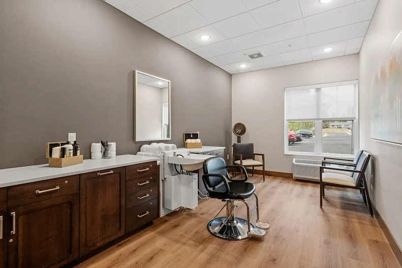 Image of Caretta Maplewood (7)