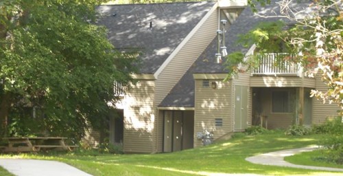 Image of Centerville Court (3)
