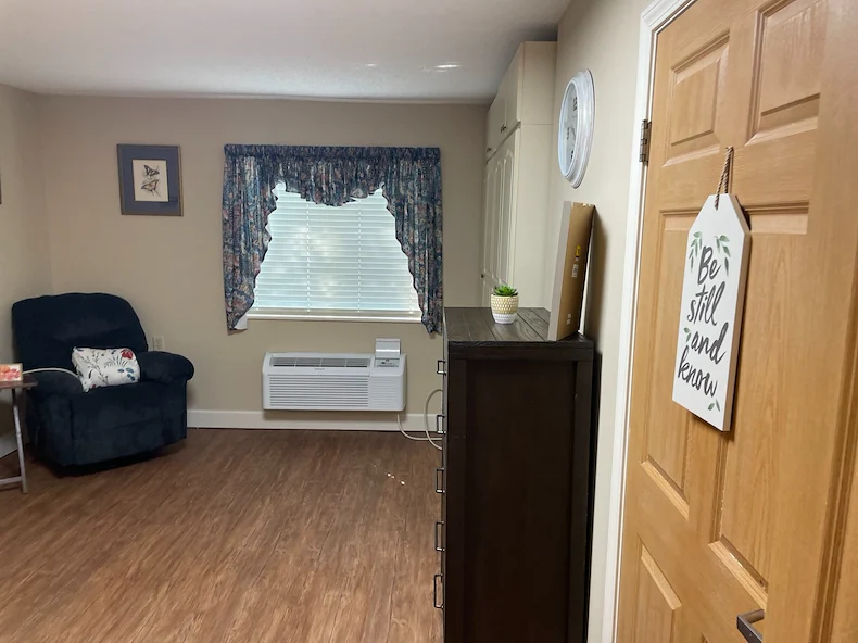 Image of Taylorsville House (4)