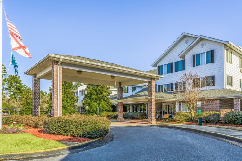 Image of Holiday Monarch Estates (1)