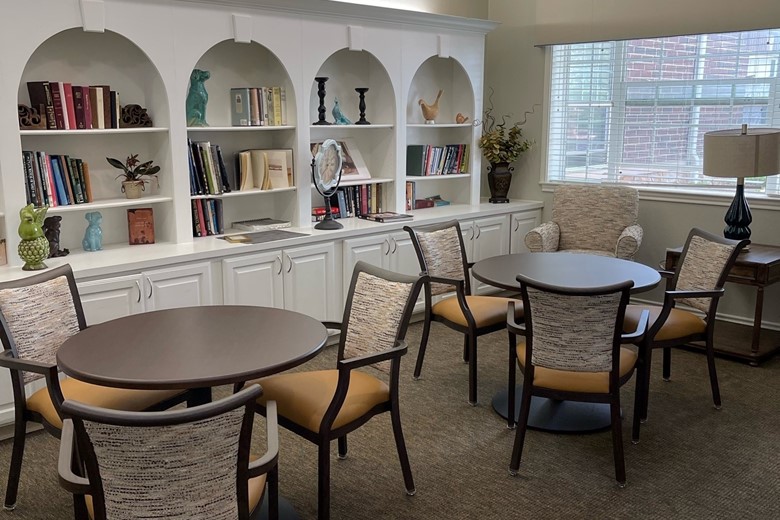 Image of Oak Ridge Alzheimer's Special Care Center (4)