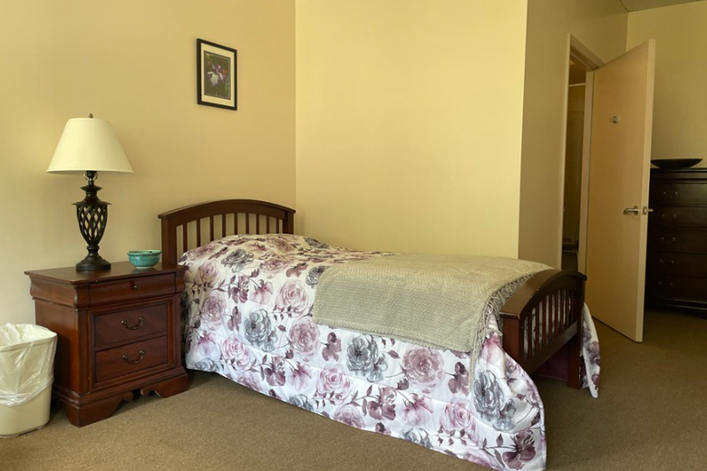 Image of UHS Senior Living at Ideal (6)