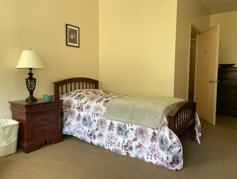 Image of UHS Senior Living at Ideal (6)