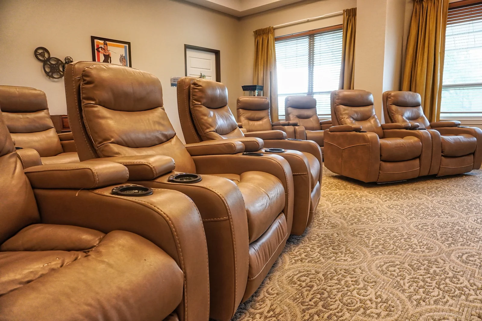 Image of The Legacy at Oak Hill (8)