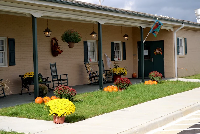 Image of Highland Ridge Rehab Center (1)