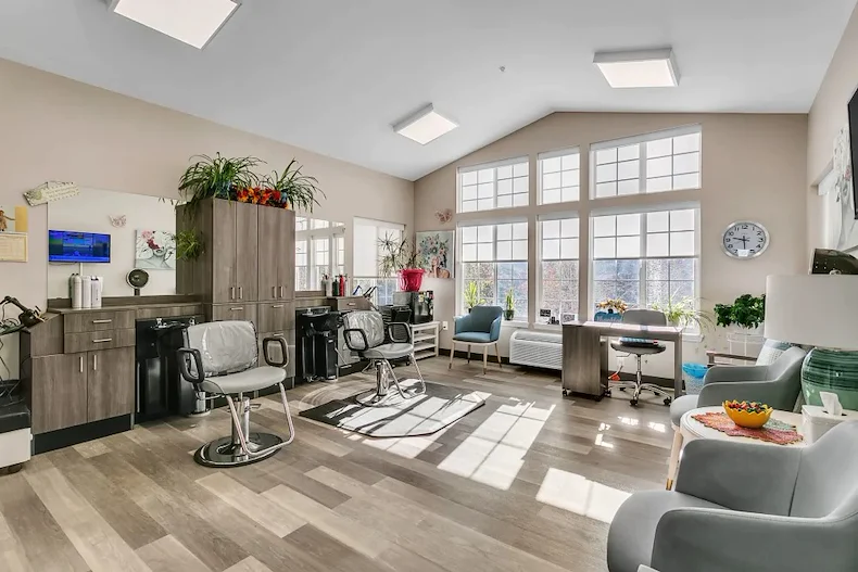 Image of Lighthouse Pointe by Barclay House (5)