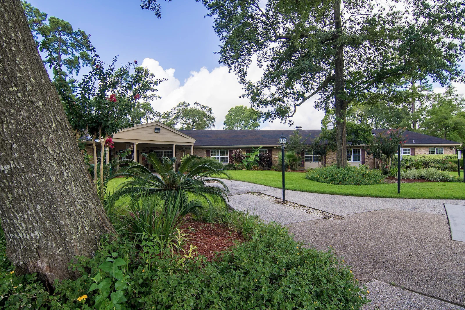 Image of West Janisch Health Care Center (2)