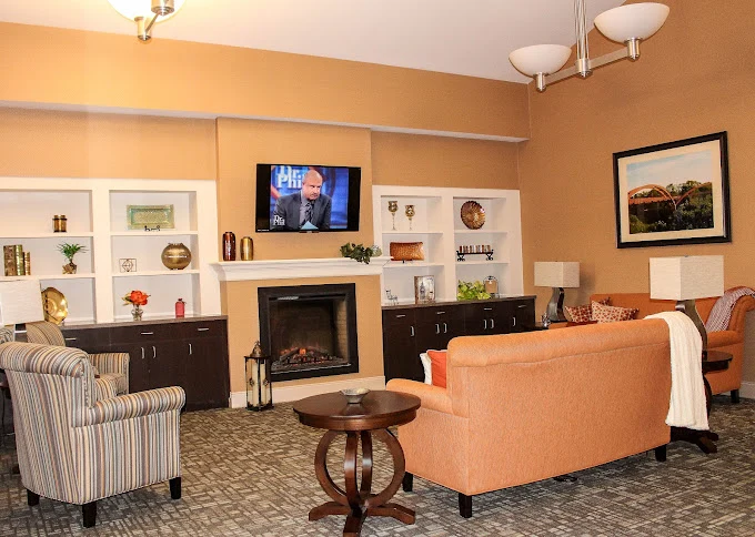 Image of Brittany Manor (3)