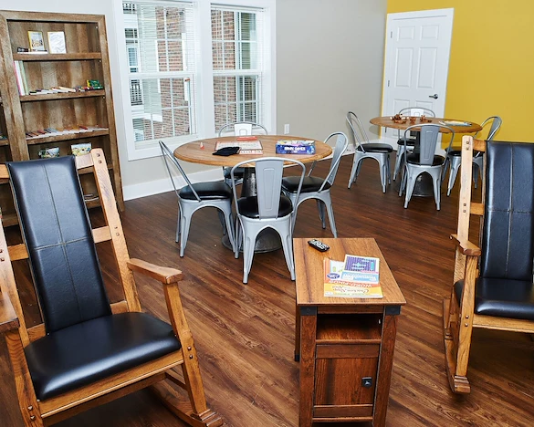 Image of Hawthorne Hills Senior (8)