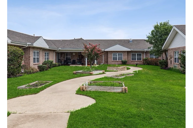 Image of Bluebonnet Court (5)