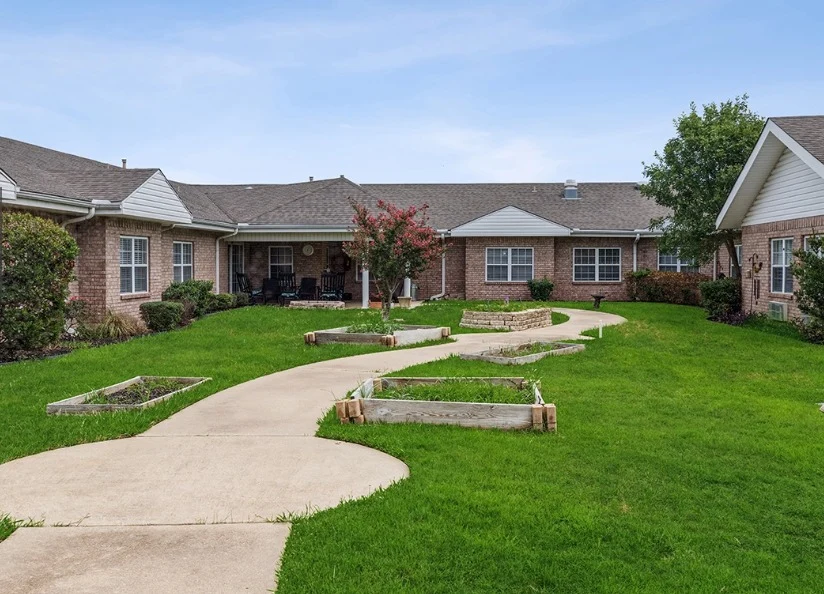 Image of Bluebonnet Court (5)