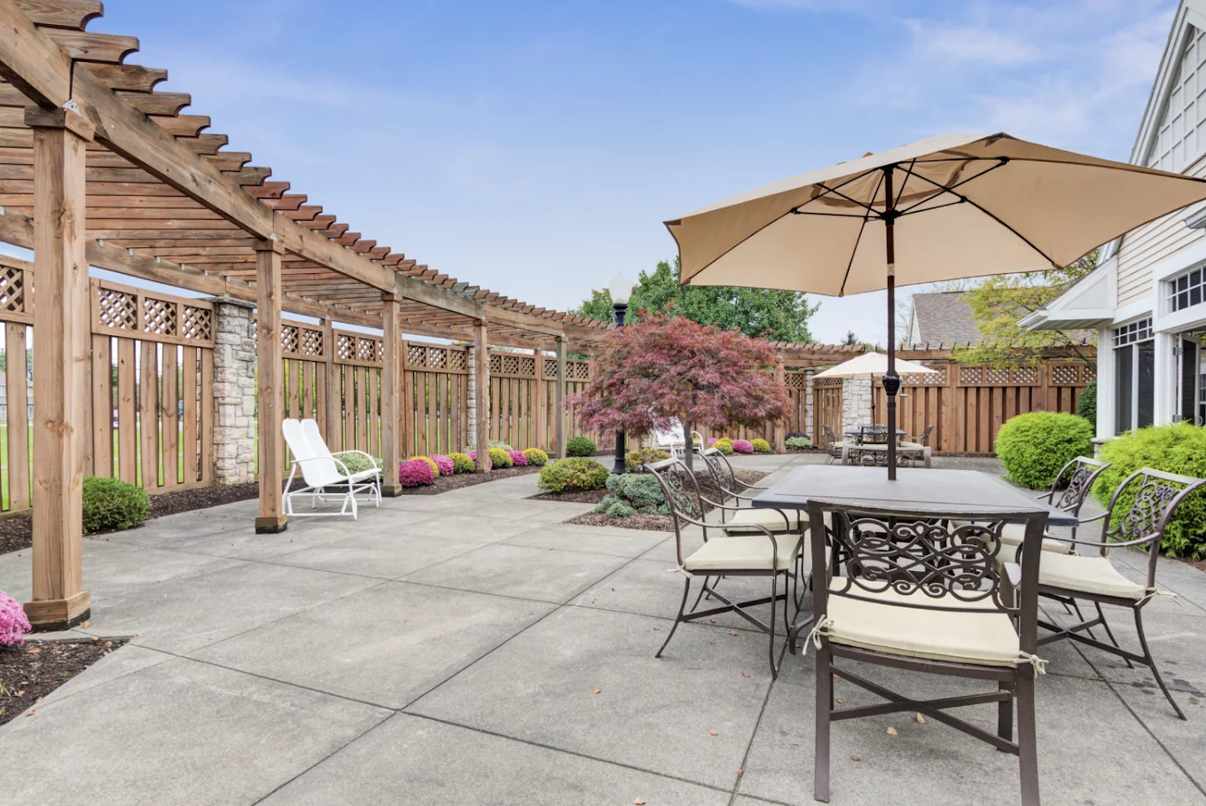 Image of Crimson Ridge Gardens (3)