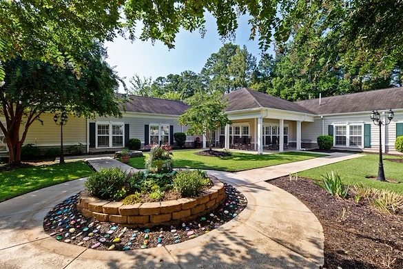 Image of Oaks at Greenwood (1)