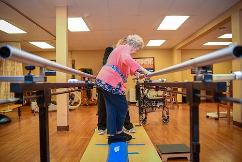 Image of Azria Health Olathe (8)