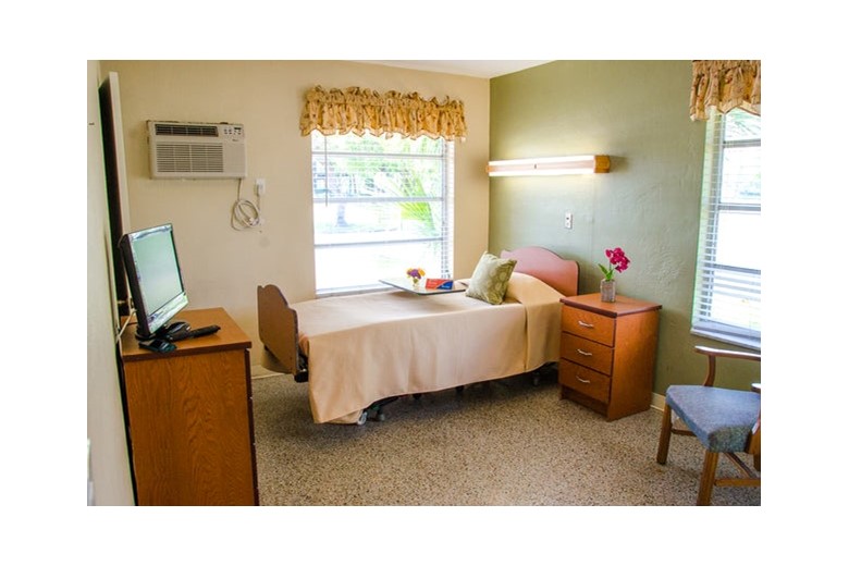 Image of Golfview Nursing Center (3)