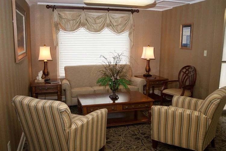 Image of Nhc Healthcare, Lewisburg (8)