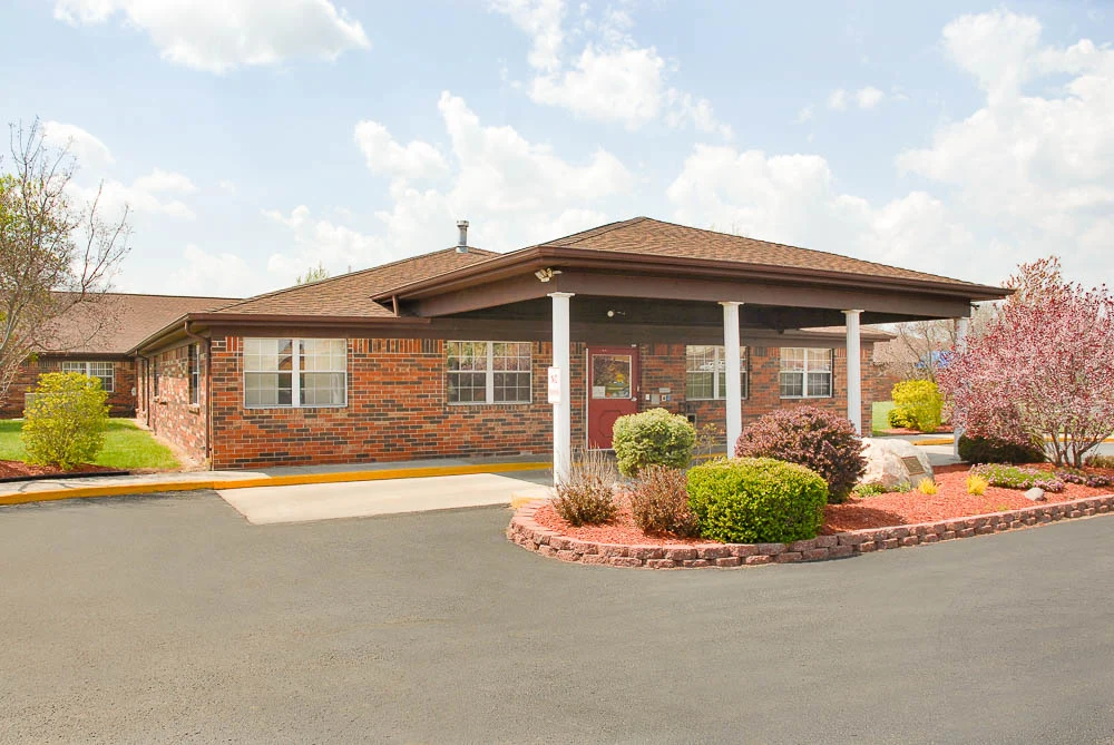 Image of Life Care Center Of Lagrange (2)