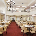 The Oaks Gracious Retirement Living Hawthorn Senior Independent Living in Georgetown, Texas community dining room