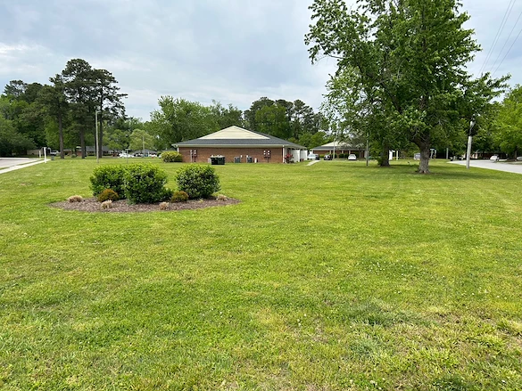 Image of Westwood Arms Apartments (2)