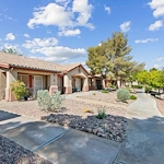 Image of Henderson Manor (2)