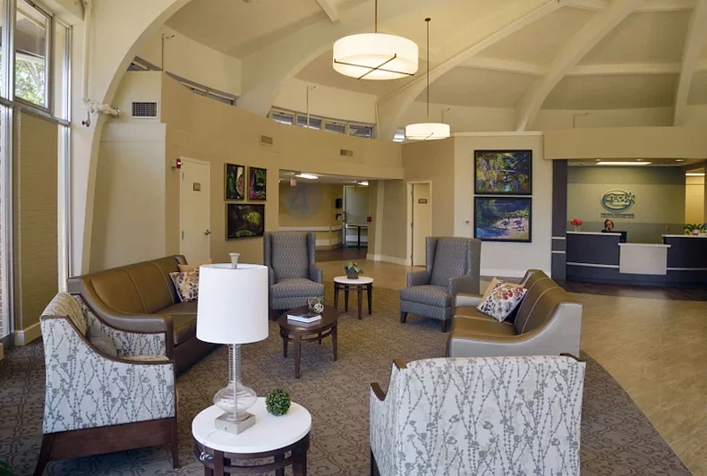 Image of Mitchell-Hollingsworth Nursing & Rehabilitation (2)