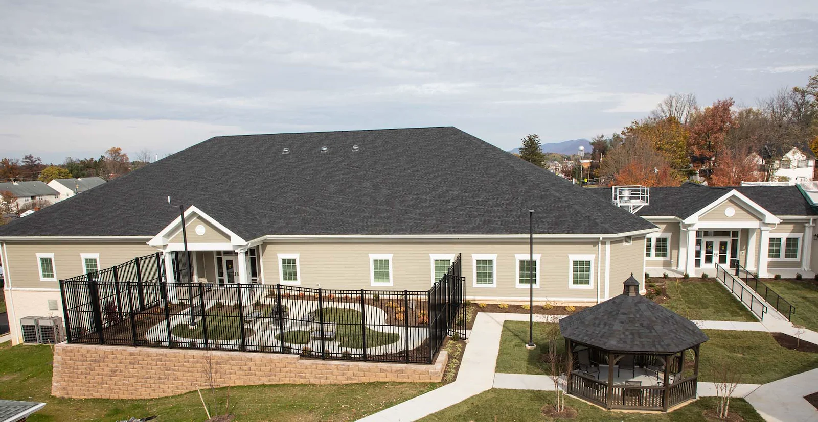 Image of Summit Square (7)