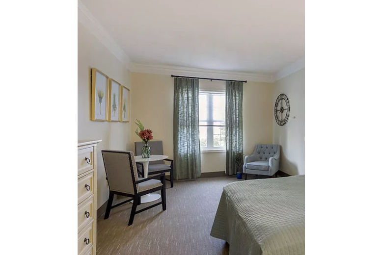 Image of Brookdale Grayson (8)