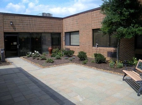 Image of Nhc Healthcare, Oak Ridge (9)