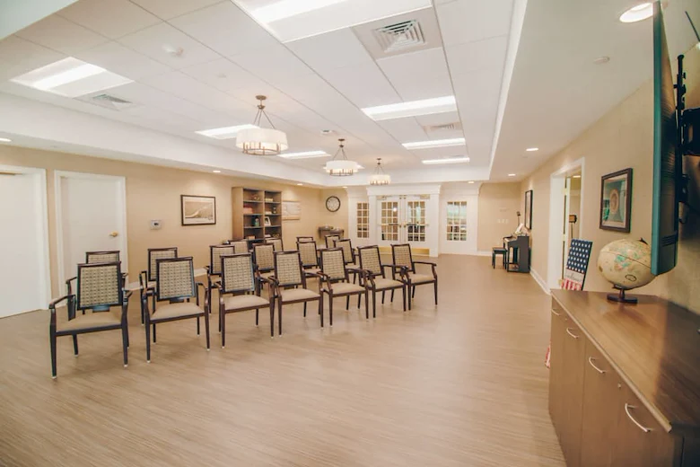 Image of Artis Senior Living of Woodbury (5)