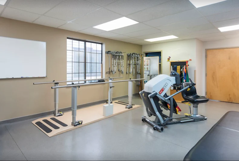 Image of Crawford Manor Healthcare Center (3)