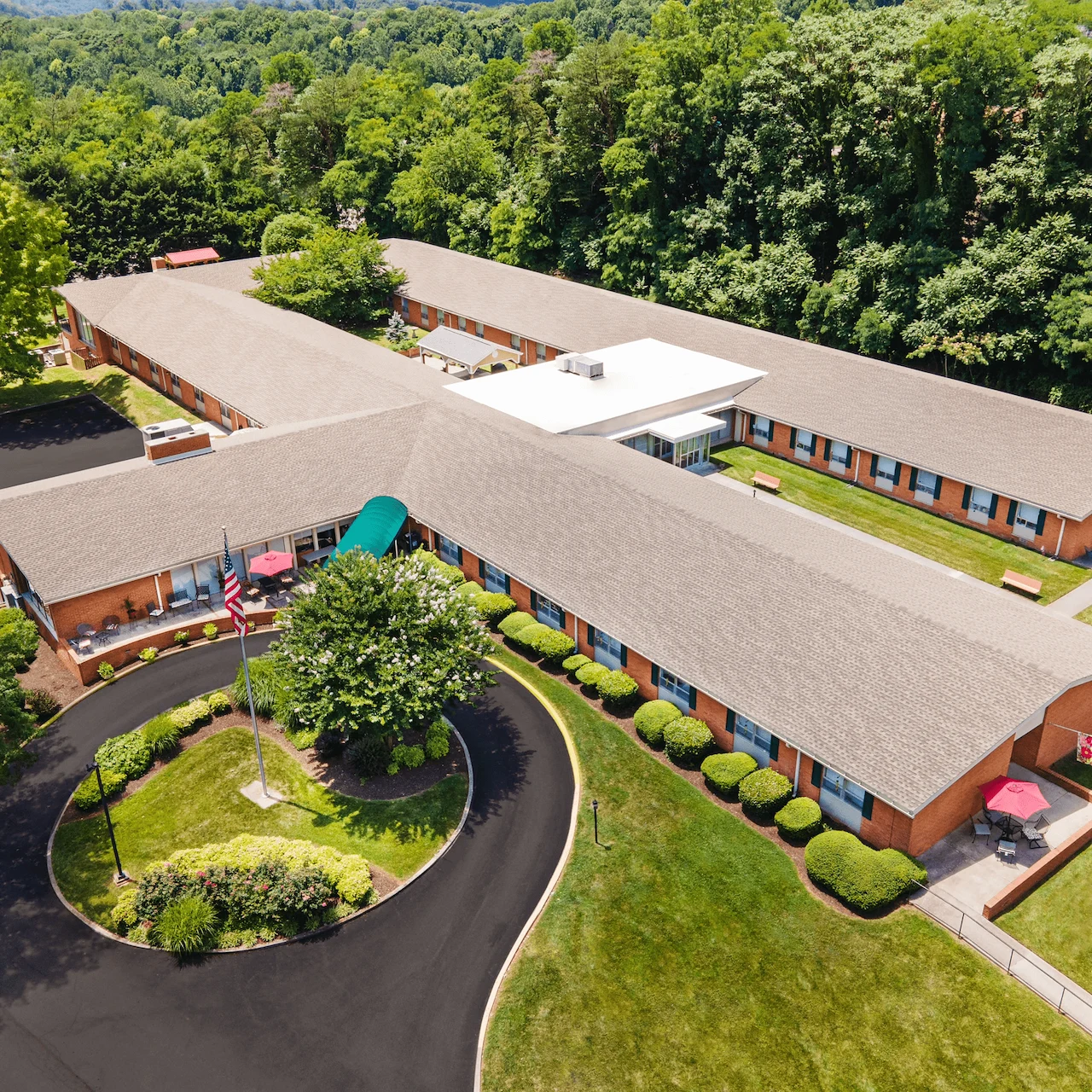 Image of South Roanoke Nursing And Rehabilitation (2)