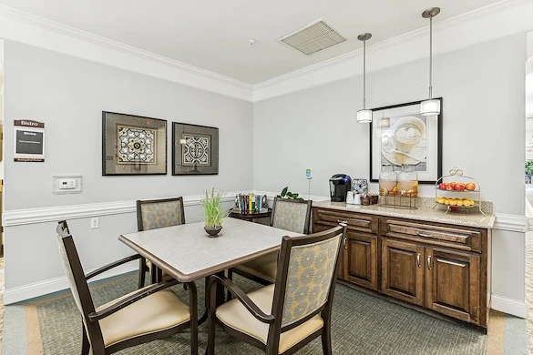 Image of The Neighborhood at Madison (6)