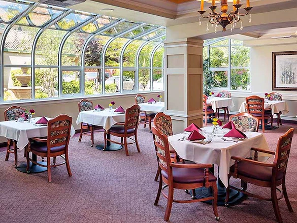 Image of Atria Carmichael Oaks (5)